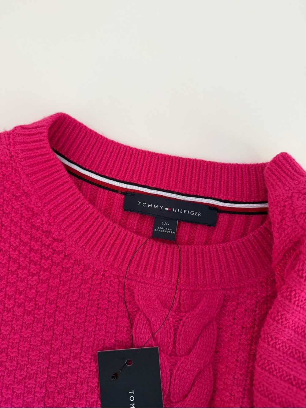 Tommy Hilfiger Pink Cable Knit Crewneck Sweater Women’s Large NWT - Picture 5 of 9